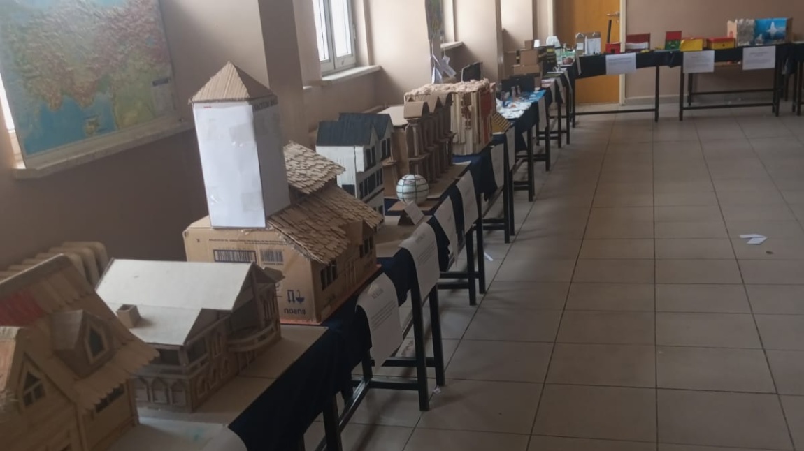 6. Sınıf Sosyal Bilgiler Dersi Öğrencilerimizin Ürün Sergisi